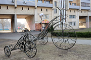 В Бобруйске появились чугунные велосипеды