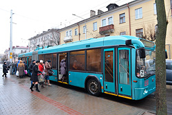 В Бобруйске обстреляли автобус и троллейбус            
