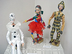Выставка авторских кукол открылась в районном музее 
