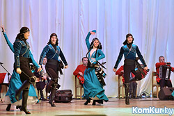 В Бобруйске выступил грузинский ансамбль песни и танца «Салхино»