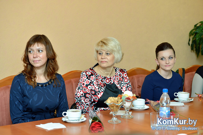 Председатель Бобруйского горисполкома провел торжественный прием, посвященный Дню матери