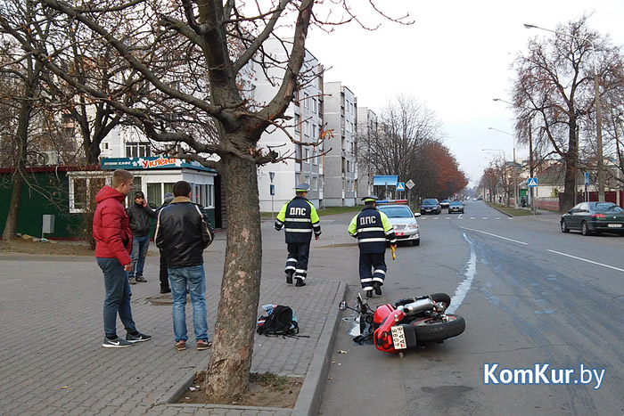 На улице Социалистической «Жигули» сбили мотоцикл