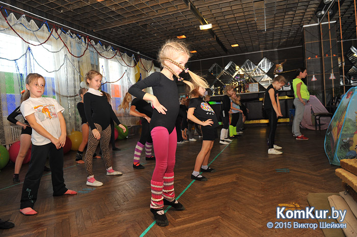 Секреты успеха бобруйского образцового ансамбля танца