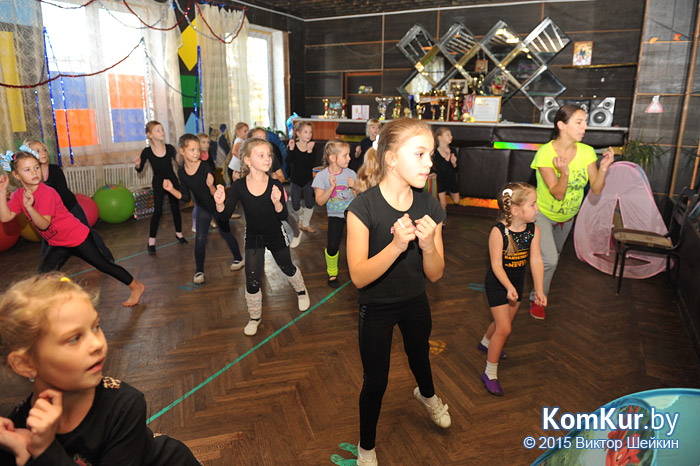 Секреты успеха бобруйского образцового ансамбля танца