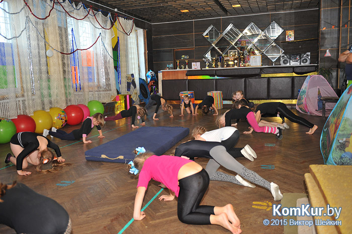 Секреты успеха бобруйского образцового ансамбля танца