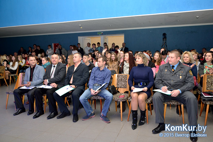 «Мисс Бобруйщина 2015» стала Арина СТЕЛЬМАХ