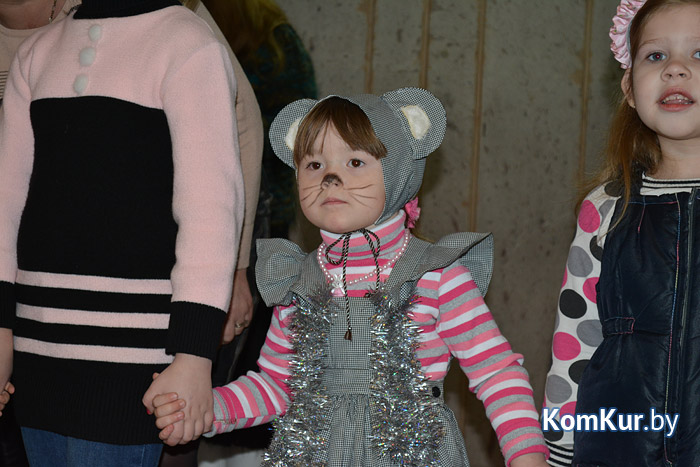 Мэр Бобруйска поздравил детей с Новым годом