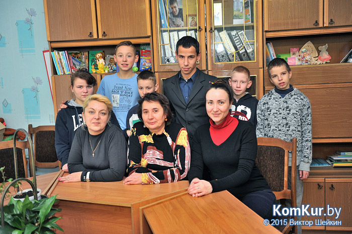 Жилье для сирот, или Кого назвать мамой?