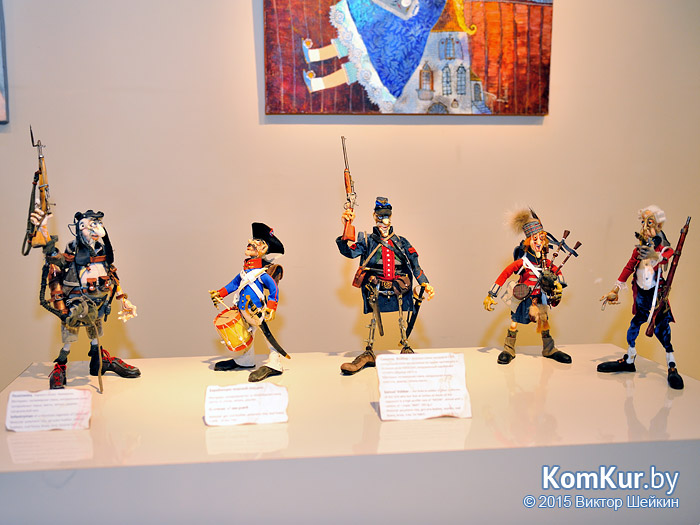В Бобруйске открылась выставка авторских кукол 