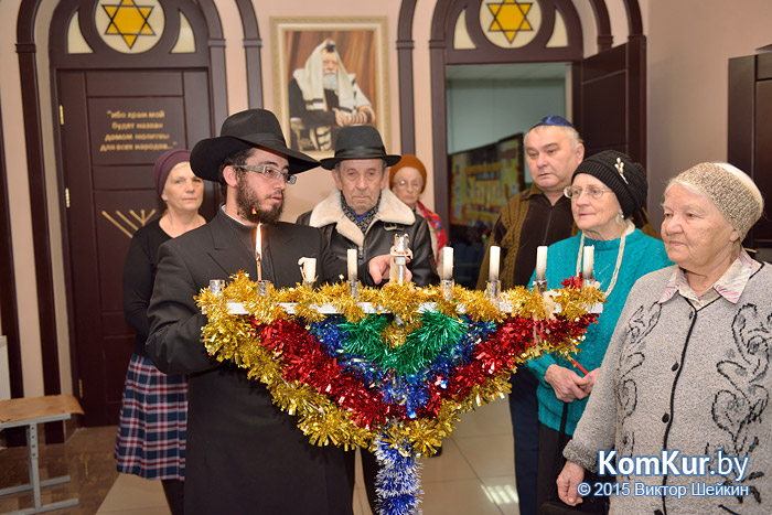 Иудеи Бобруйска празднуют Хануку