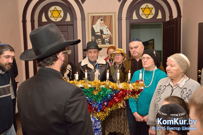 Иудеи Бобруйска празднуют Хануку
