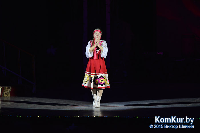 Мэр Бобруйска поздравил детей с Новым годом