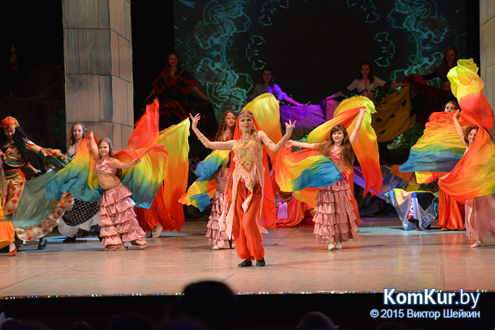 Мэр Бобруйска поздравил детей с Новым годом