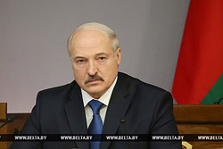 Президент Беларуси обратился к сотрудникам милиции