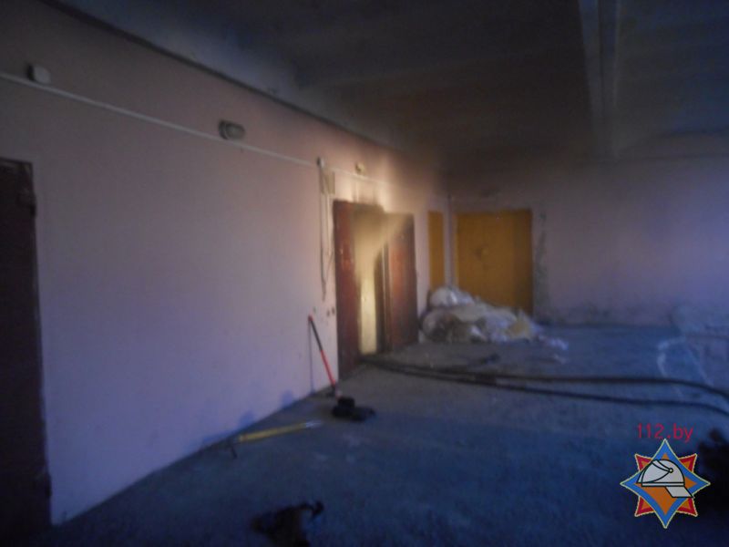 Пожар в мебельном магазине на улице Рокоссовского