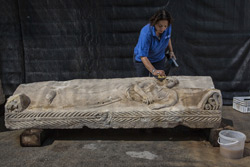 Строители в Израиле повредили саркофаг II века нашей эры, пытаясь его перепрятать