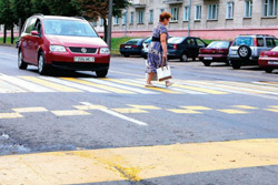 «Коммерческий» на связи: как перейти улицу Орловского?