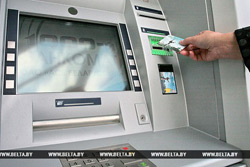 Банкоматы в связи с деноминацией в Беларуси заменять не предполагается - представитель Нацбанка
