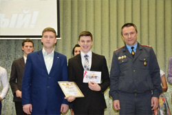 В областном конкурсе будущих участковых победил глушанский парень Владимир Рослик